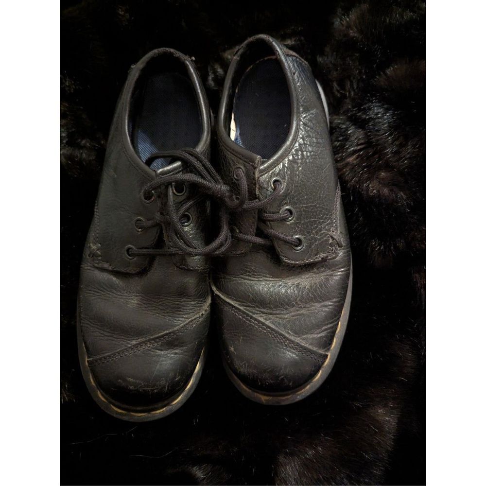 Doc Dr.‎ Martens Black Oxfords 1B68 Womens Size 7 Leather Shoes